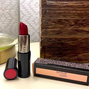 Mary Kay Red/Rouge Creme Lipstick